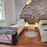 Gemütlich 4 Bis 7 Pers Für Familien, Freunde, Hund Apartment Reinhausen
