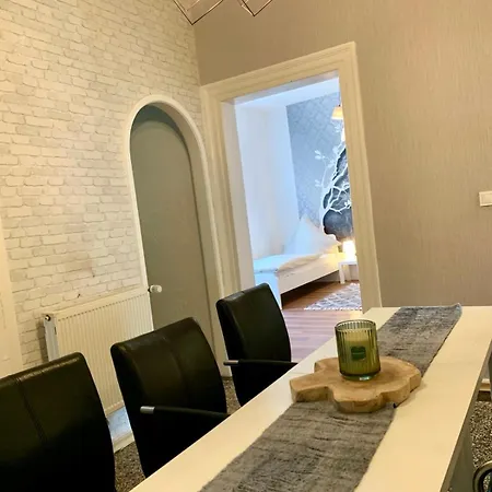 Apartment Gemütlich 4 Bis 7 Pers Für Familien, Freunde, Hund Reinhausen